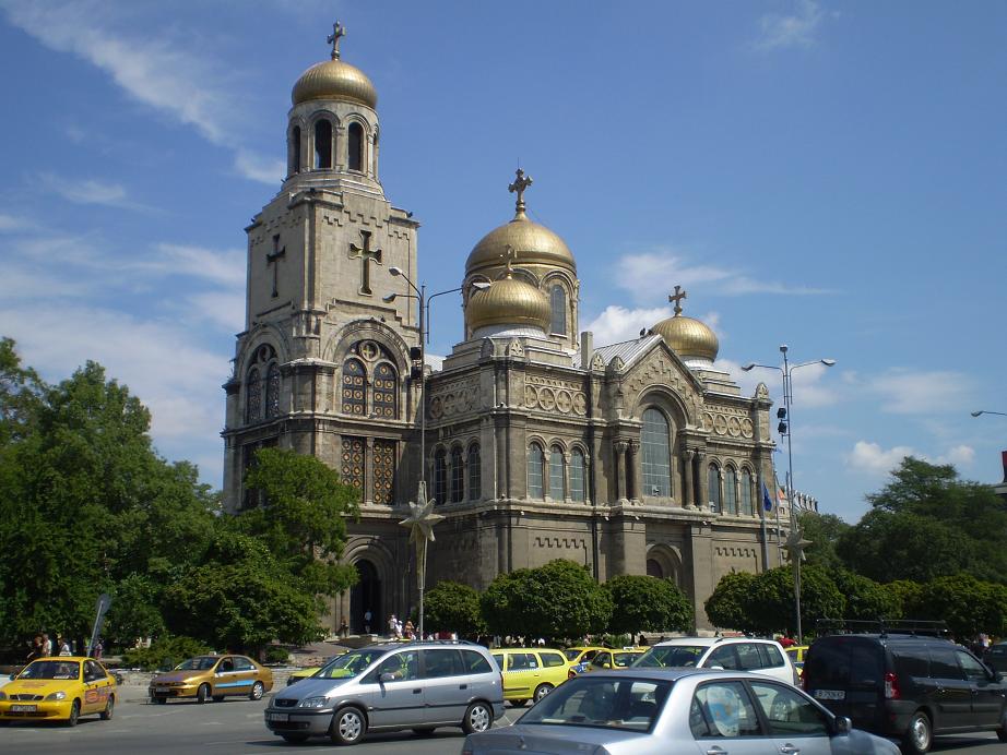 La Cattedrale di Sveta Bogorodica a Varna
