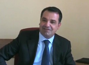 des1