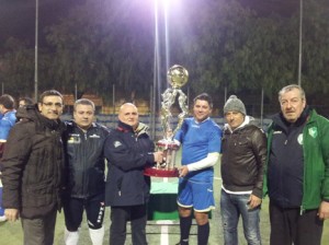 Assessore F. Porcaro premia vincitori Torneo Over 35 Mariglianella 13.3.2013