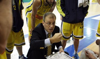 Demis Cavina (coach Givova Scafati)