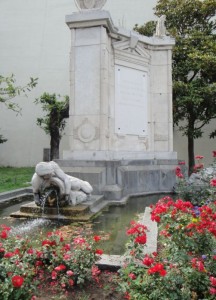 pozzuoli monumento ai caduti comuni-italiani