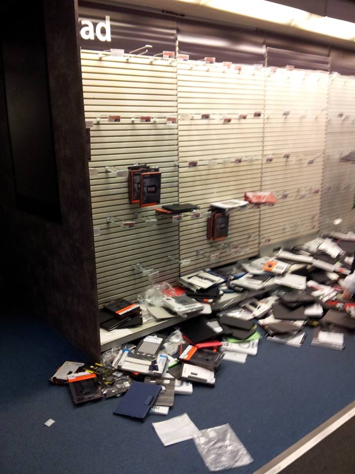 fnac oggi ancora ressa