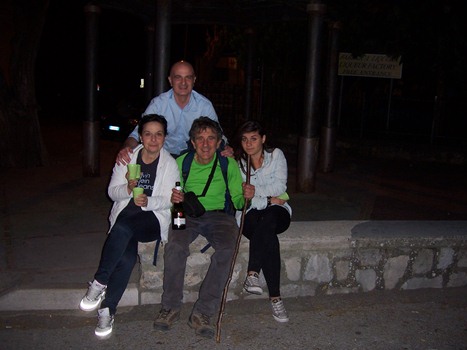 Paolo all'arrivo con Moglie, fratello e figlia