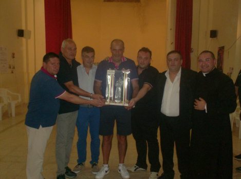 Luigi Vallefuoco premiato Capoparanza del giglo croce Festa brusciabno 2013