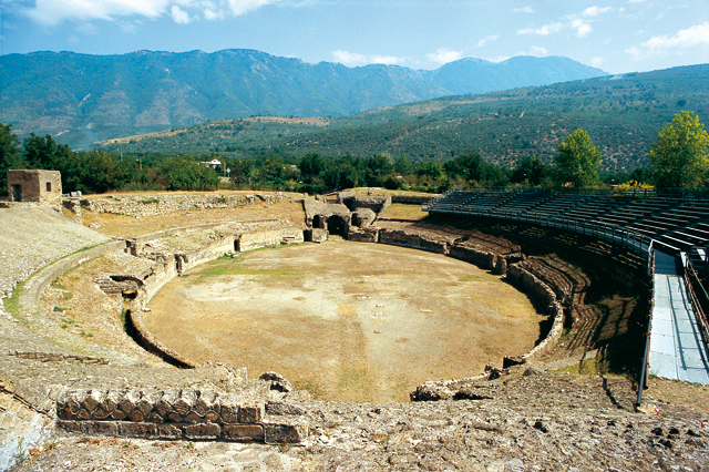 Avella_Anfiteatro_Romano