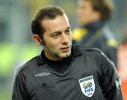 Cuneyt Cakir Arbitro
