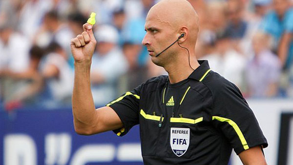 Arbitro Sergei Karasev