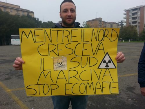 terra dei fuochi. manifestazione Modena.2