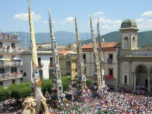 Gigli in piazza Duomo