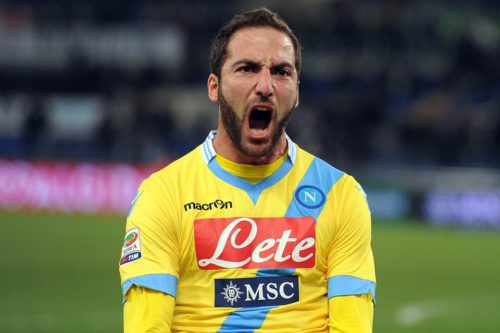 Gonzalo Higuain maglia gialla