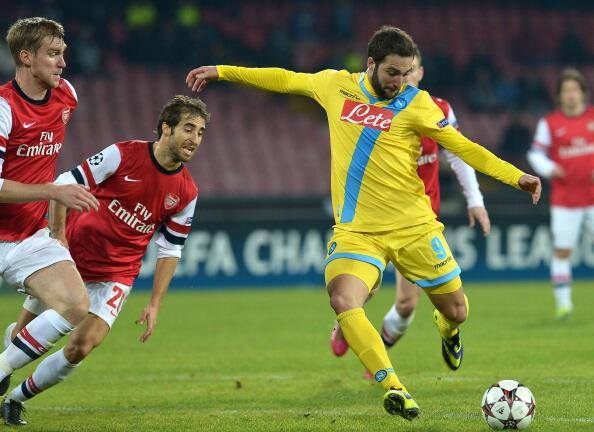 Higuain maglia gialla pagelle