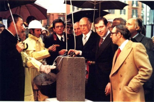 Metropolitana_Napoli_posa_prima_pietra_22_12_1976