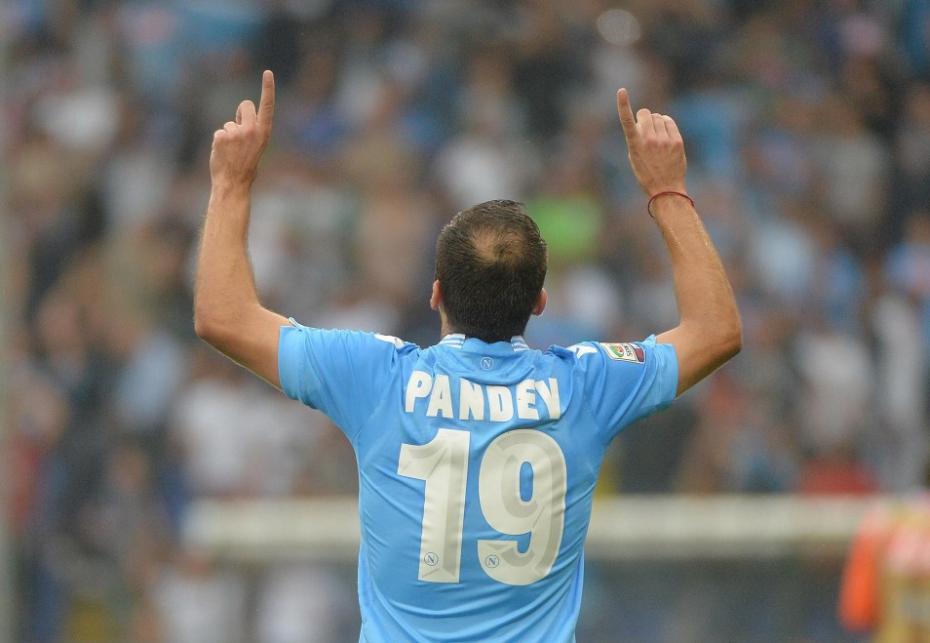 Pandev header 3