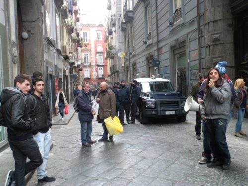 assedio dei Pendolari all' Eav