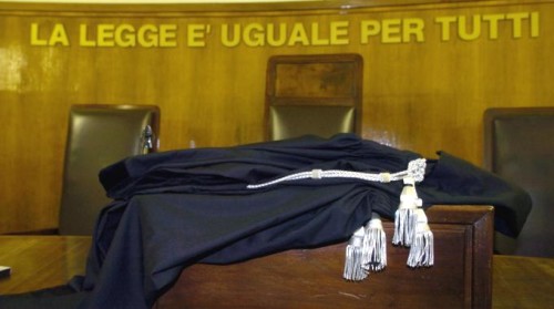 2171698-giustizialegge