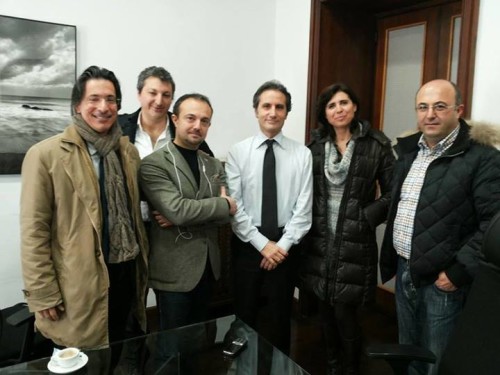 La delegazione dei Comitati in difesa del Sarno, ricevuta dal presidente Caldoro (al centro) lo scorso 20 gennaio 
