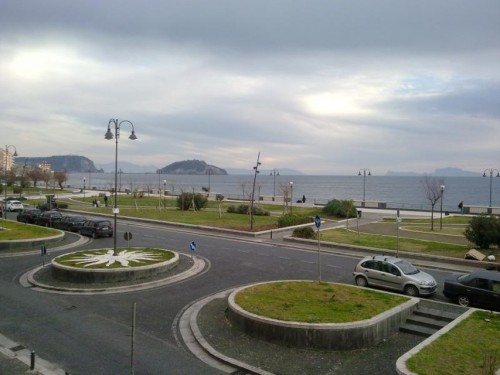 lungomare pozzuoli