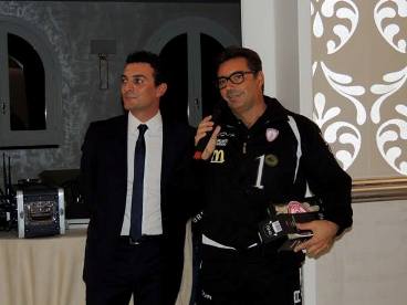 Coach Girolamo Buono (a destra)