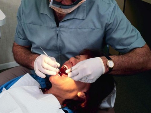 finto dentista