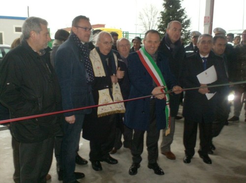 Inaugurazione Isola Ecologica - Taglio del Nastro del Sindaco Felice Di Maiolo-Mariglianella 1.3.2014