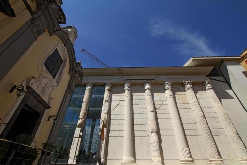 Restauro cattedrale Pozzuoli: Caldoro, finestra sul mondo