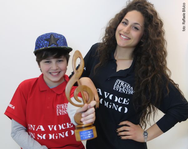 Giulia Molino (16 anni) e Andrea Settembre (12 anni) - vincitori concorso canoro UNA VOCE UN SOGNO