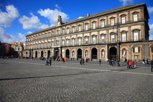 palazzo reale napoli