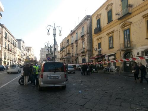cantiere piazza Luigi Palomba