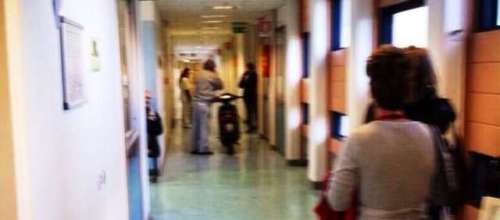 motorino-nel-corridoio-del-II-Policlinico-2