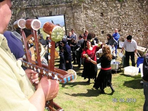 Balli in costume medioevale