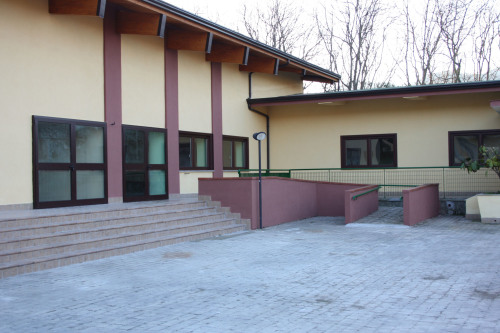 esterno scuola aiello