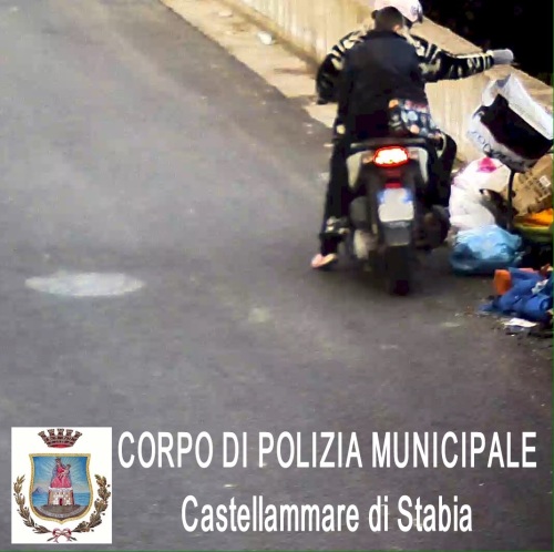 2015-02-19 foto 2 com.stampa su azione contrasto abbandono rifiuti