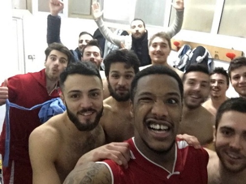 Angri Pall. (selfie dopo partita)