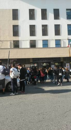 Manifestazione istituto alberghiero