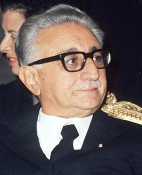 Giovanni Leone1