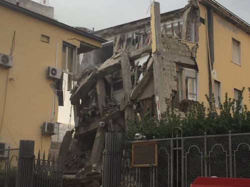 crollo napoli