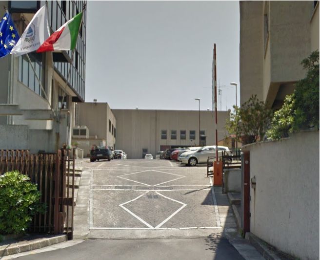 portici comune ingresso