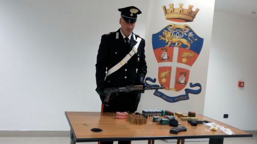11.01.2016 rione traiano kalashnokov