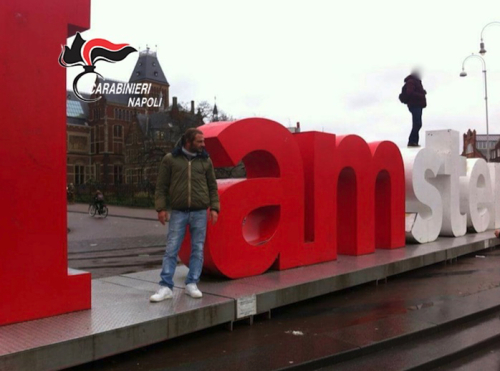 amsterdam con logo (1)