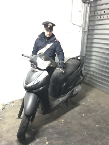 boscoreale furto scooter