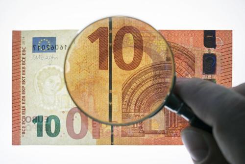 10 euro dieci