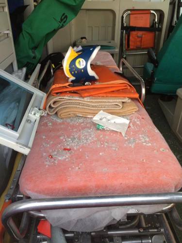 croce rossa sfasciata 1 ambulanza castellammare stabia 1