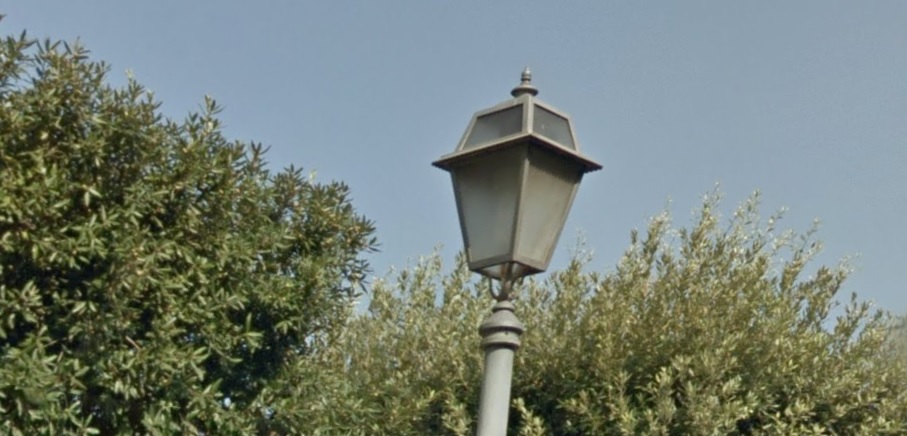 lanterna via risorgimento