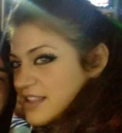 ragazza ferita giugliano