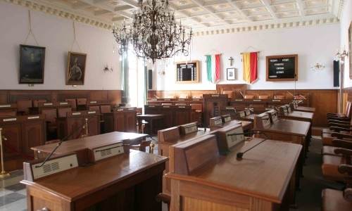 cava-de-tirreni aula consiliare