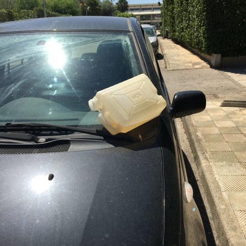 tentato incendio di auto