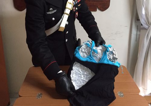 antitaccheggio corpetto carabinieri pompei