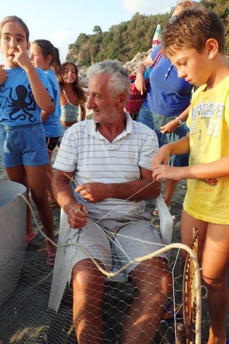 bambini pescatori