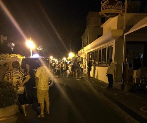 evacuazione dopo la scossa