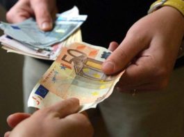 Pianura, imprenditore denuncia usuraio: in manette un 40enne napoletano
